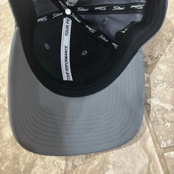 Titleist Adult Tour‎ Performance Golf Hat charcoal gray - Picture 11 of 12